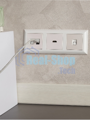 Рамка 3-местная IEK BRITE РУ-3-Бр DECOR 3D-форма белый/белый