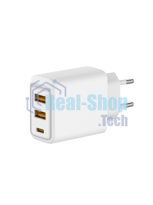 Сетевое зарядное устройство Rexant с двумя портами USB-A и одним портом USB-C, 10 Вт