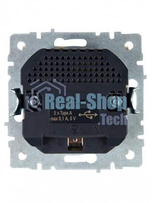 Розетка 1-местная IEK BRITE РЮш10-2-БрКр (BR-R14-16-U21-D31-K10) с заземлением, с защитными шторками, 16А, с USB A+A 5В 3,1А, бежевый
