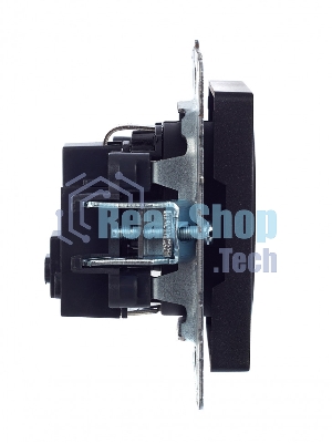 Розетка 1-местная IEK BRITE РС14-1-0-БрЧ (BR-R14-16-K02) с заземлением, с защитными шторками, 16А, черный