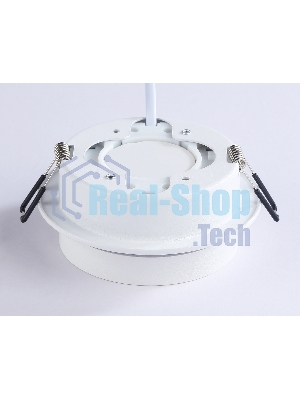 Светильник Ambrella light TN5240 WH белый GX53 D110*42