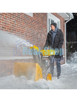 Бензиновая снегоуборочная машина Denzel SBM 610S PRO, 212cc, эл.старт, фара, обогрев