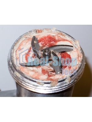 Мясорубка электрическая CASO FW 2000 серебристый, 2000 Вт, 2.5 кг/мин, реверс, защита от перегрузки, насадки - 5