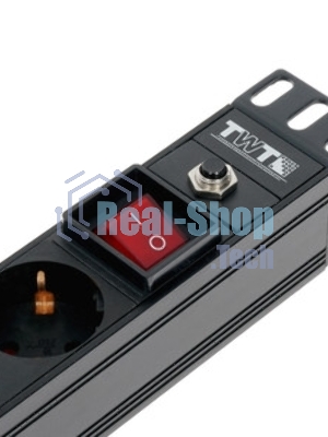 Блок распределения питания Lanmaster TWT-PDU19-16A8P-3.0 гор.размещ. 8xSchuko базовые 16A C14 3м