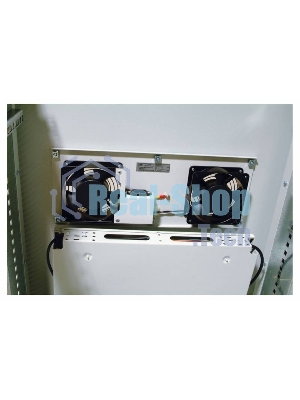 Шкаф коммутационный ЦМО ШТК-М-18.6.6-1ААА 18U 600x600 мм пер. дв. стекл задн. дв. стал. лист 2 бок. пан. направл. под закл. гайки 270 кг серый
