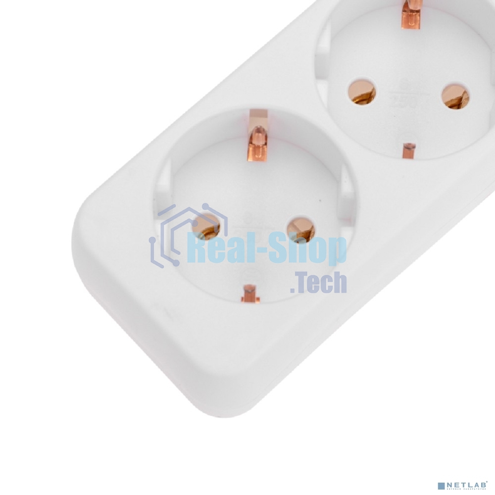 Удлинитель 3 гнезда, 5 м, 3х0,75 мм², с/з, белый PROconnect