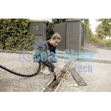 Строительный пылесос Karcher WD 3 S V-17/4/20 желтый, 1000 Вт, уборка сухая/сбор воды, пылесборник мешок/контейнер, 17 л