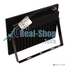 Прожектор уличный Ultraflash LFL-7001 C02 светодиодный 70Вт корп.мет./стек.черный (13328)